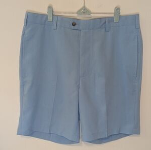 Donald Ross Men's Golf Flat Front Light Blue 8.5" Inseam Shorts